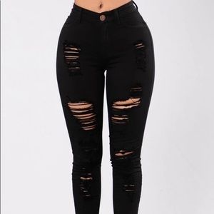 Fashion nova pre ripped jeans
